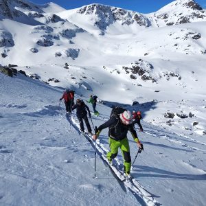 Ski touring auf dem Gebiet von den Sieben Rila's Seen, Bulgarien